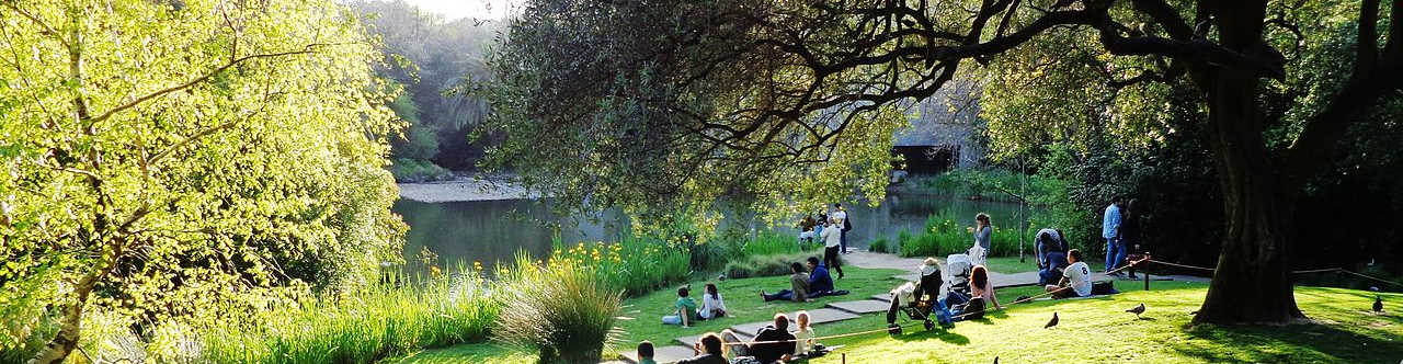 Fundação Calouste Gulbenkian}}