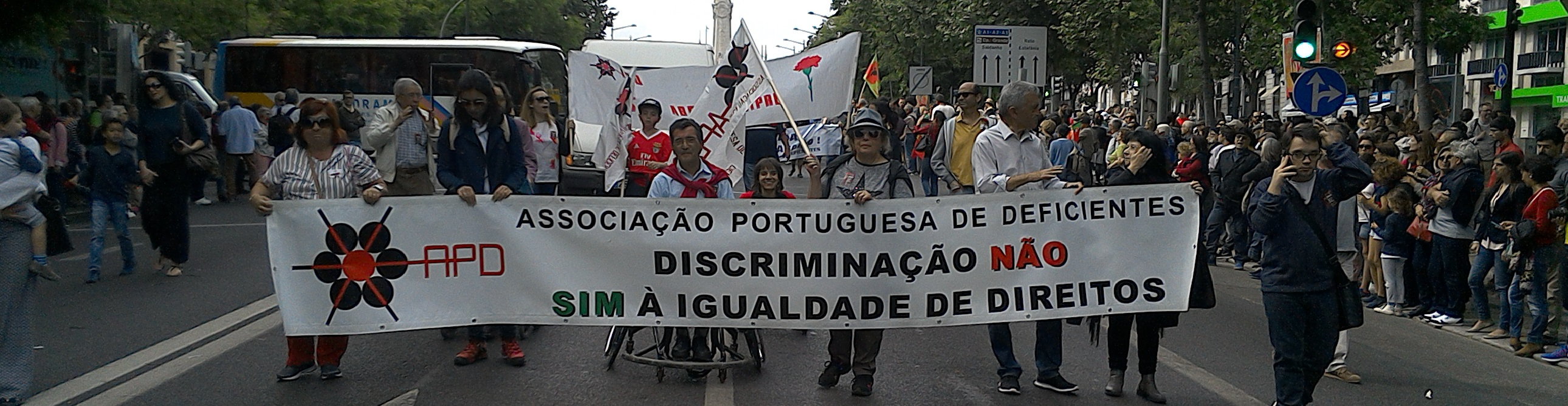 Associação Portuguesa de Deficientes}}