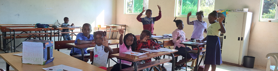 Projecto Esperança Moçambique- Associação Hope4Moza}}